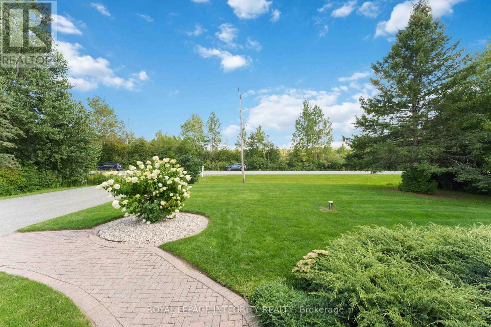 7365 Bleeks Road, Ottawa, ON