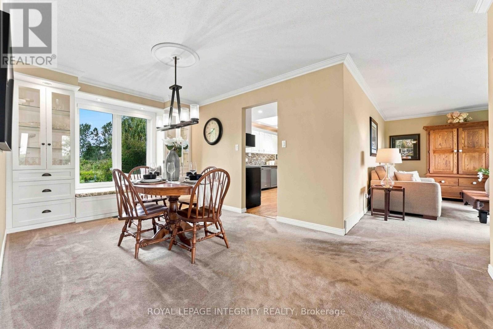 7365 Bleeks Road, Ottawa, ON
