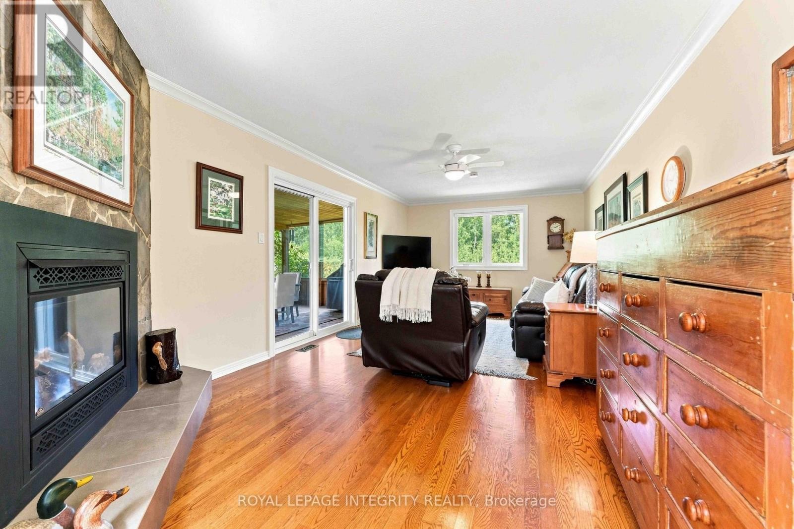 7365 Bleeks Road, Ottawa, ON