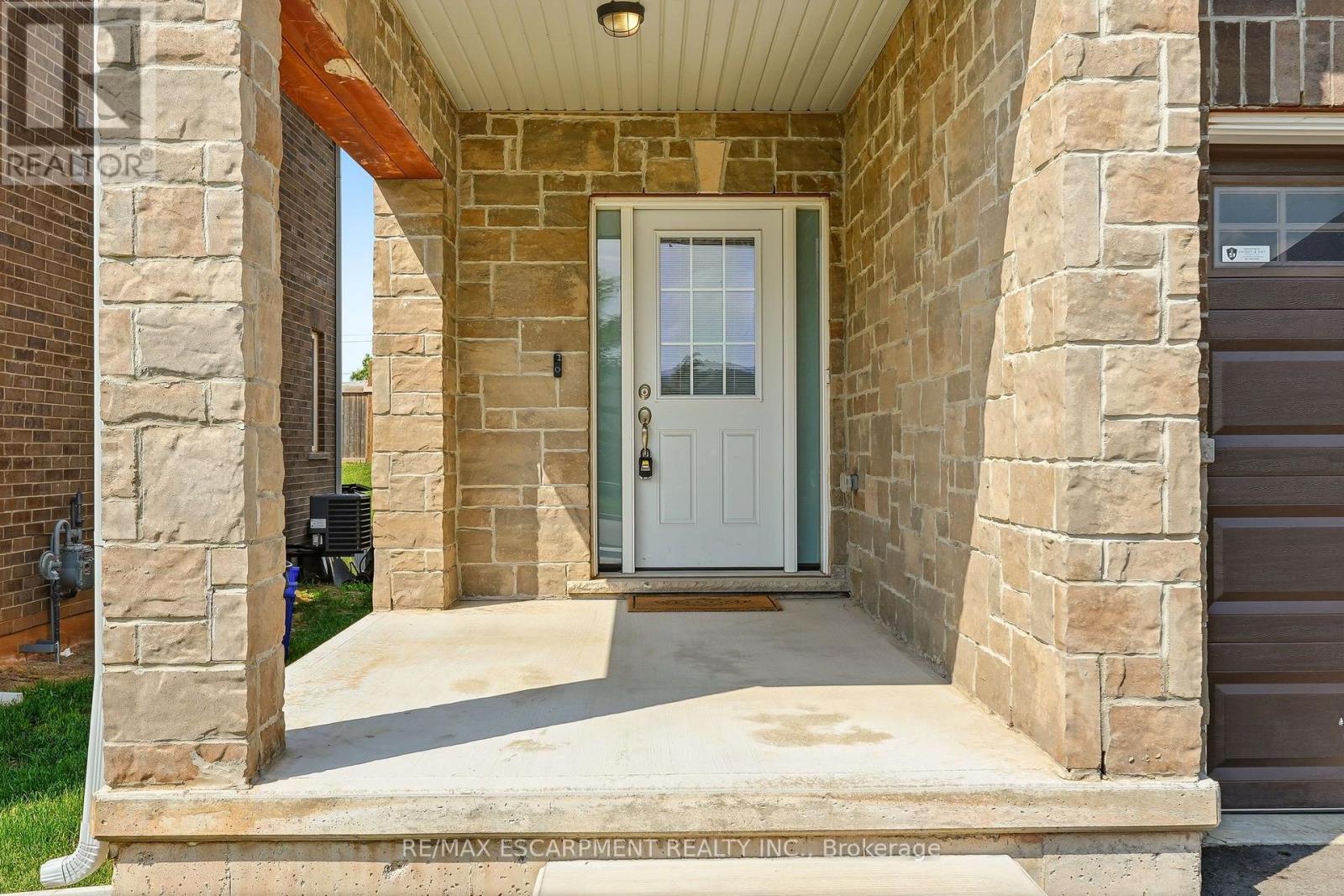 67 Pinot Crescent, Hamilton, ON