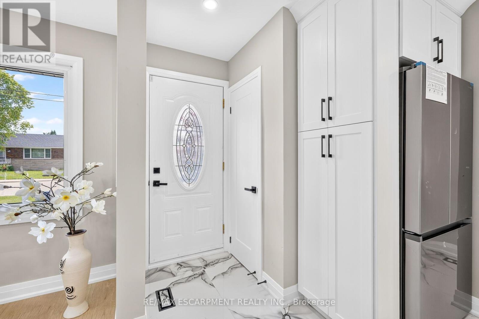 150 Howard Avenue, Hamilton, ON