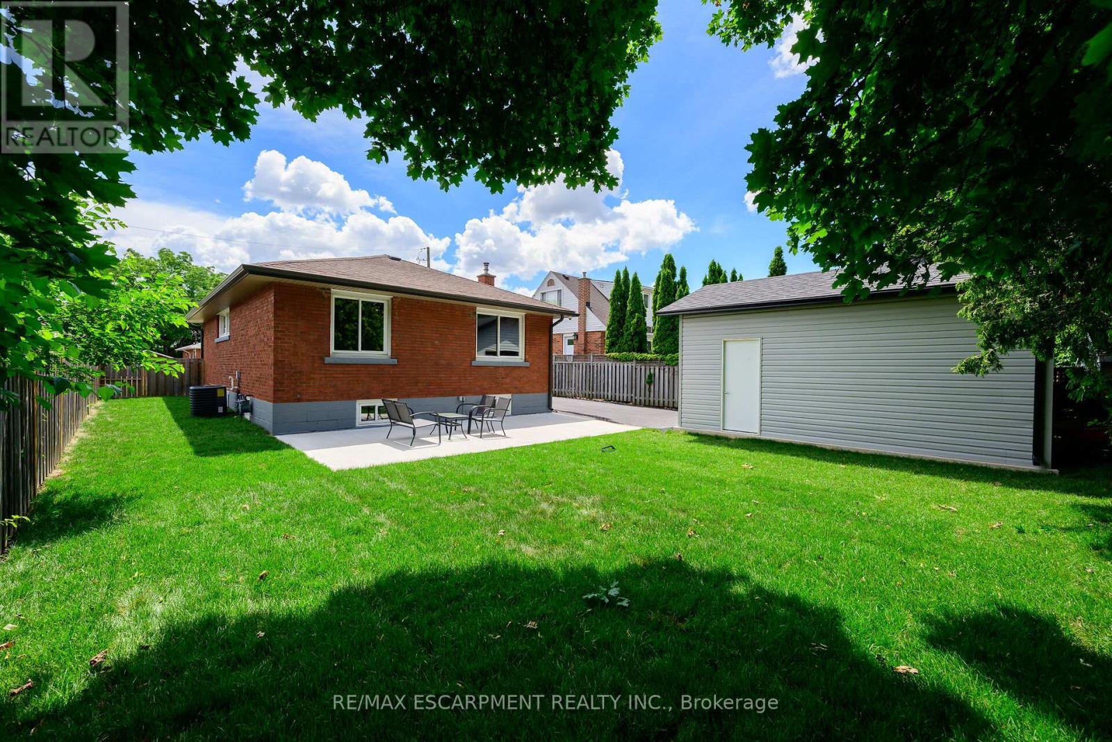 150 Howard Avenue, Hamilton, ON