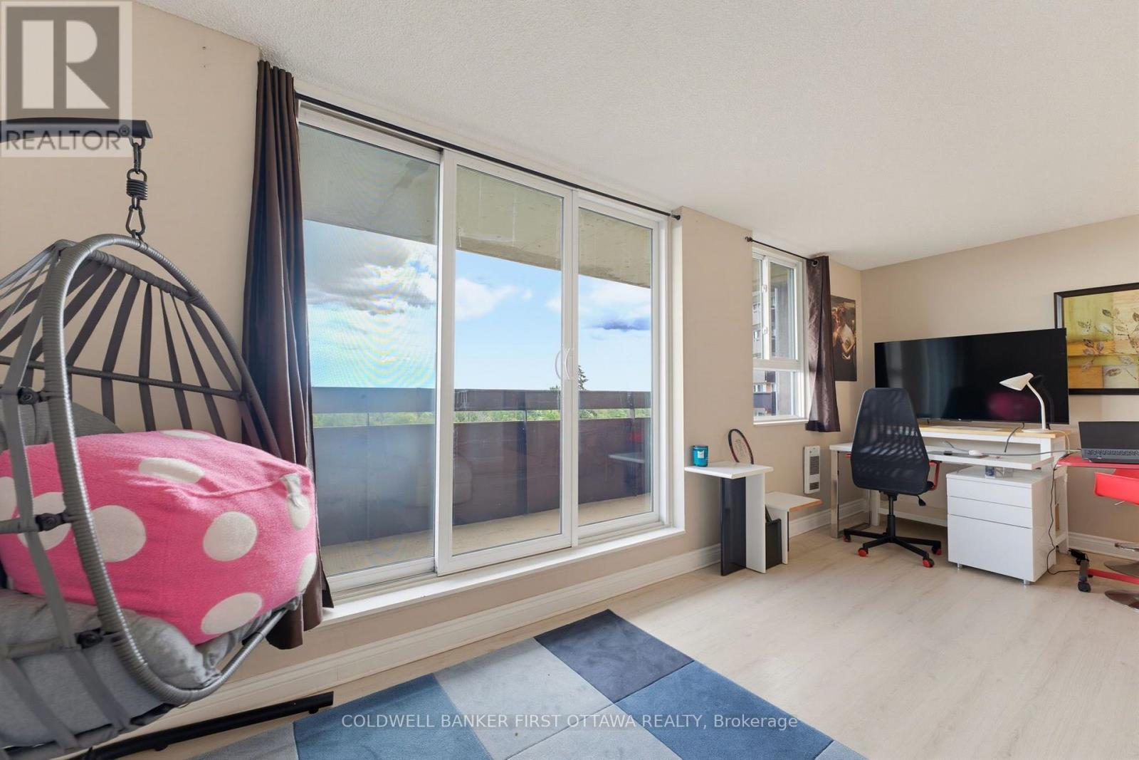 803 - 2000 Jasmine Crescent, Ottawa, ON