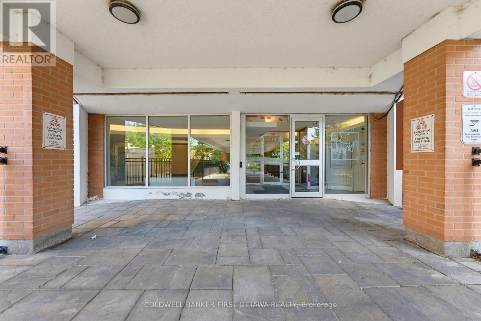 803 - 2000 Jasmine Crescent, Ottawa, ON