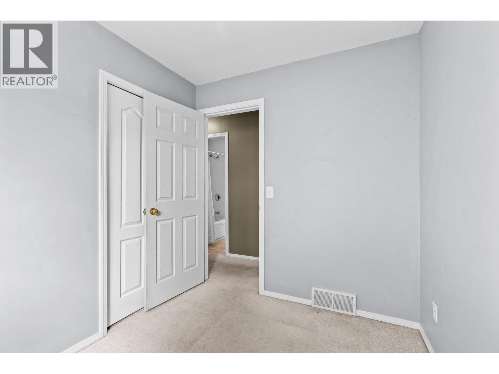602 Willms Road, Kelowna, BC