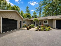 25 GOVERNMENT DOCK ROAD Kawartha Lakes (Laxton/Digby/Longford), ON K0M 2L0