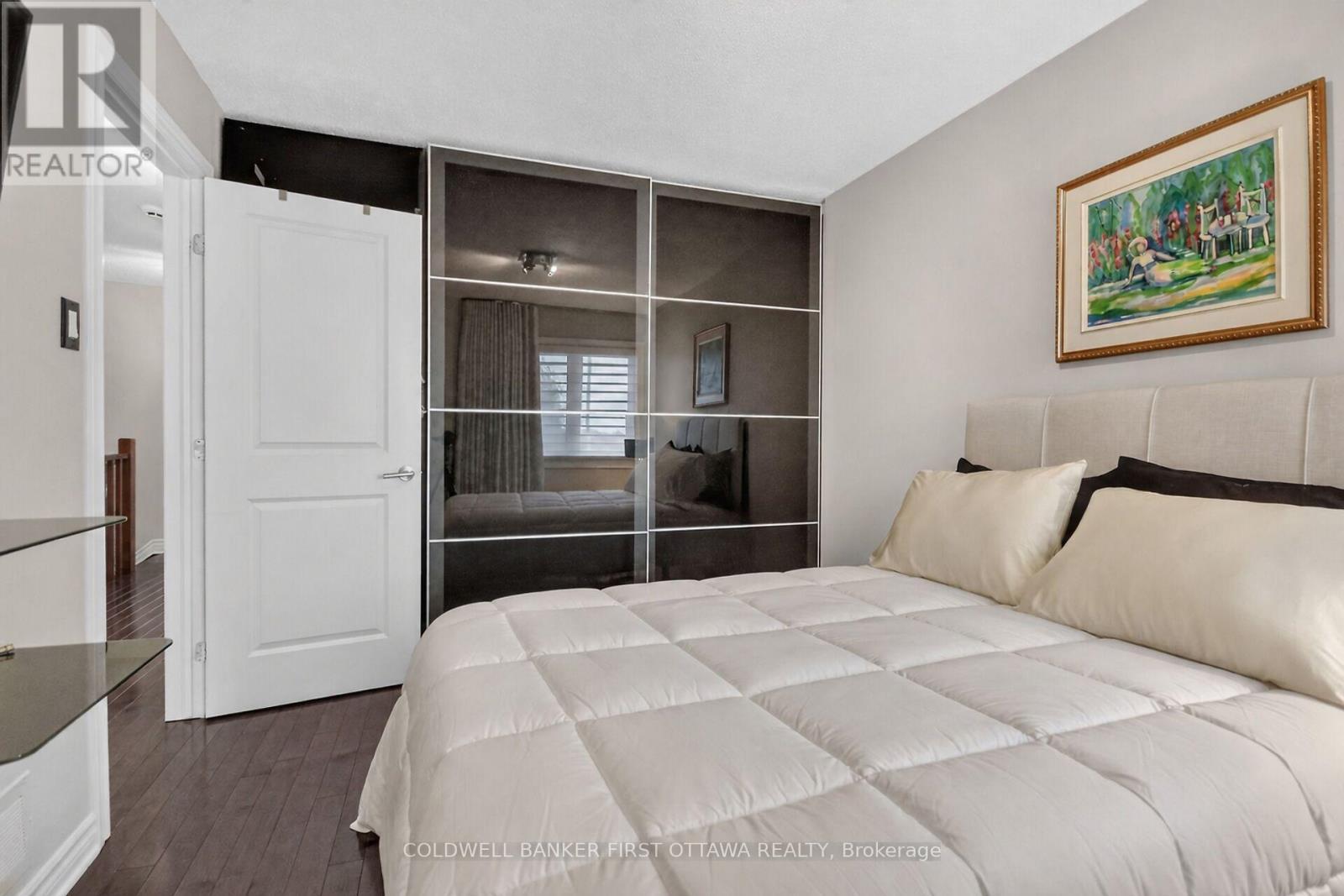 184 Mattingly Way, Ottawa, ON