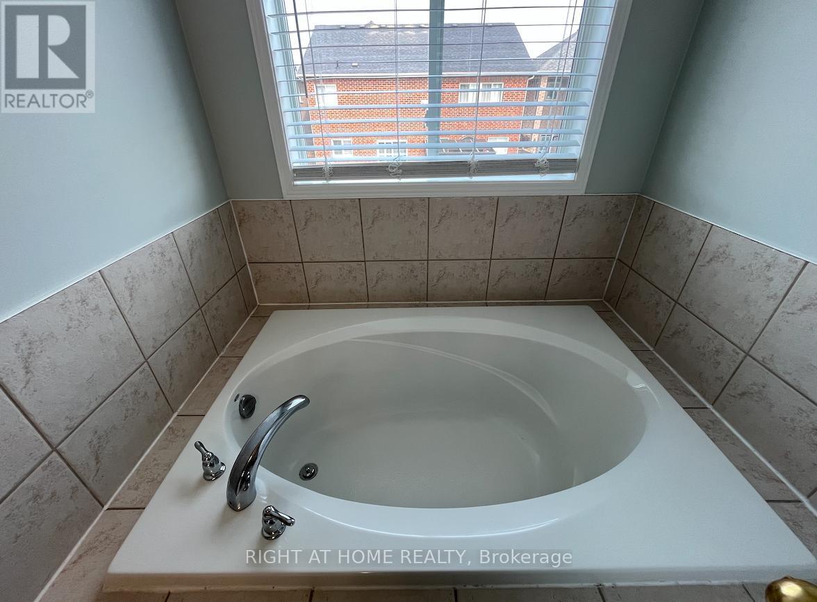 Main - 22 Amboise Crescent, Brampton, ON