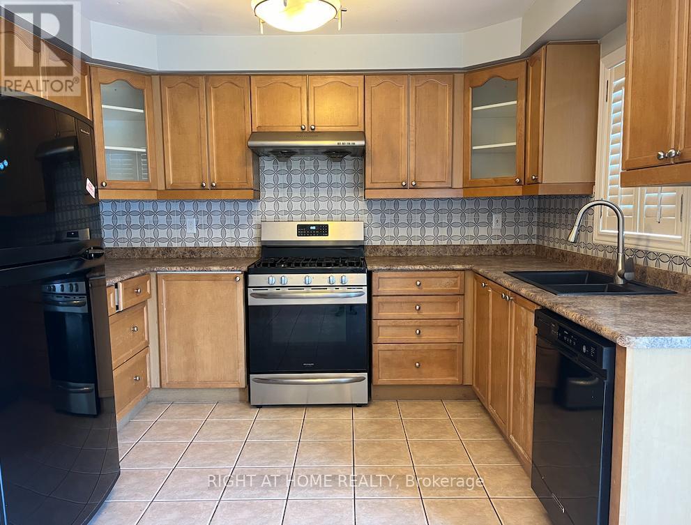 Main - 22 Amboise Crescent, Brampton, ON