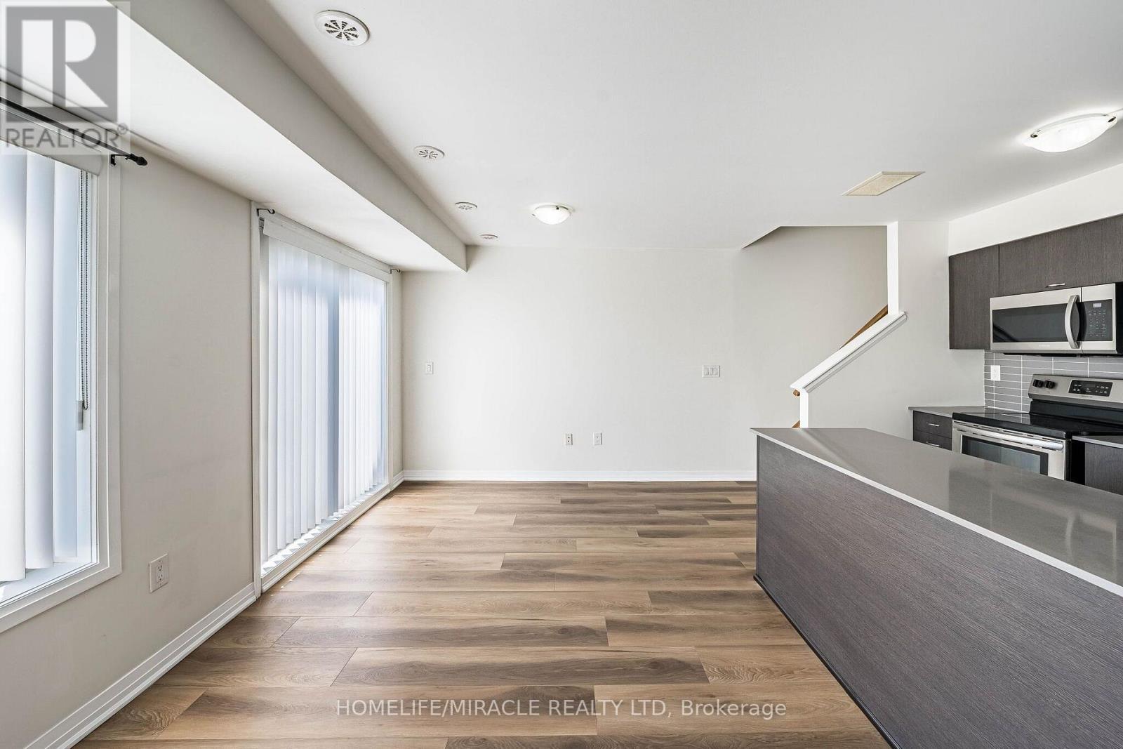 8 - 161 William Duncan Road, Toronto, ON