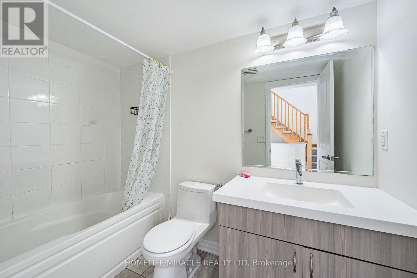 8 - 161 William Duncan Road, Toronto, ON