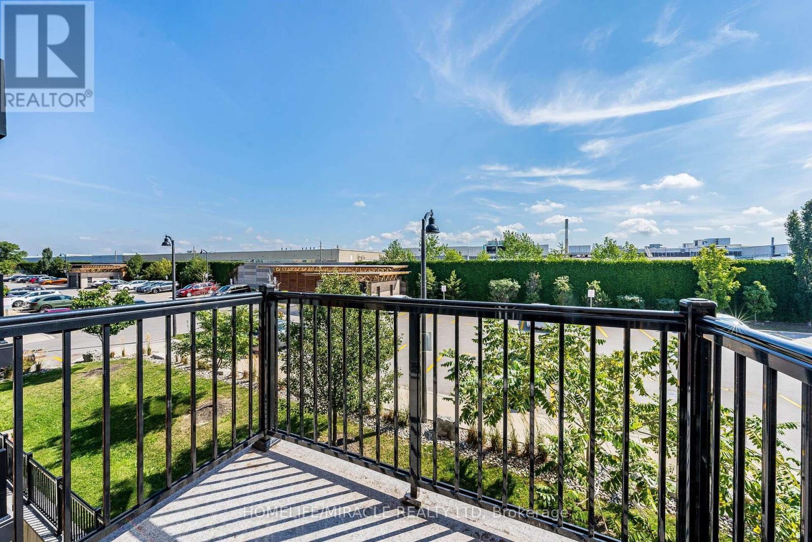 8 - 161 William Duncan Road, Toronto, ON