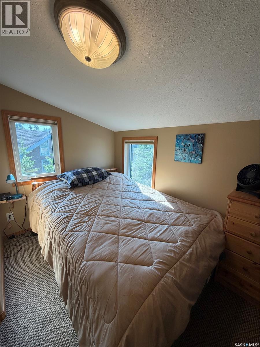 1537 Eagle - Waskesiu Lake, Prince Albert National Park, SK