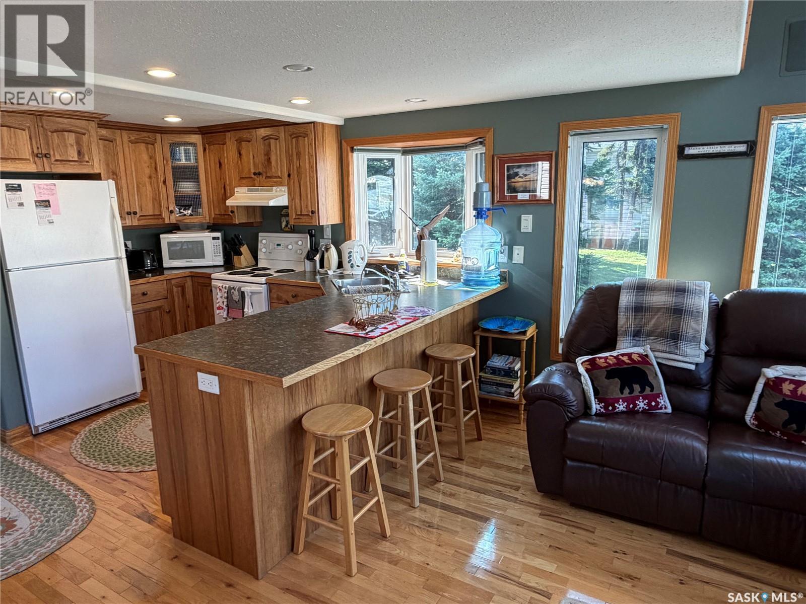 1537 Eagle - Waskesiu Lake, Prince Albert National Park, SK