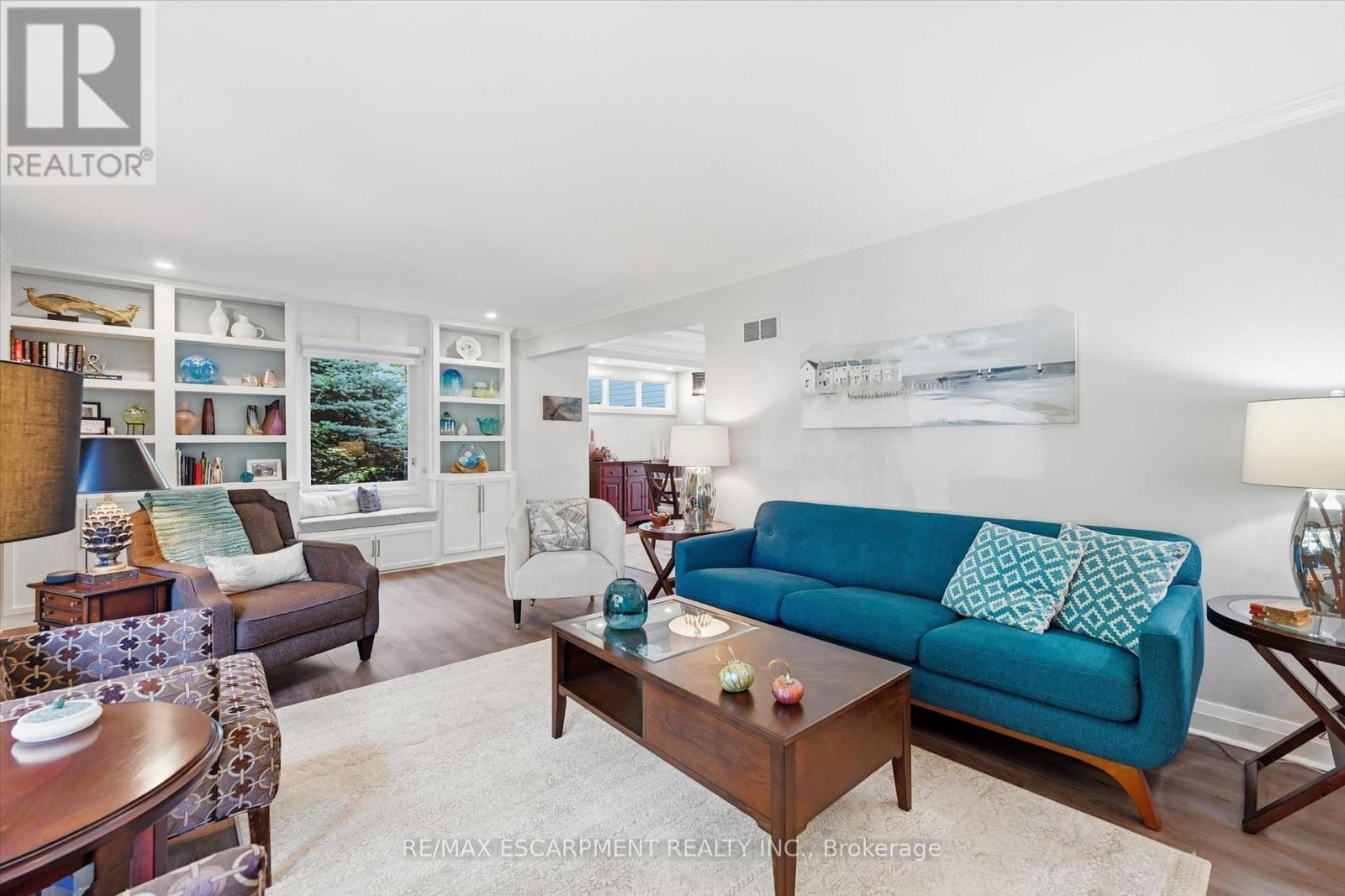 6 Kerman Avenue, Grimsby, ON