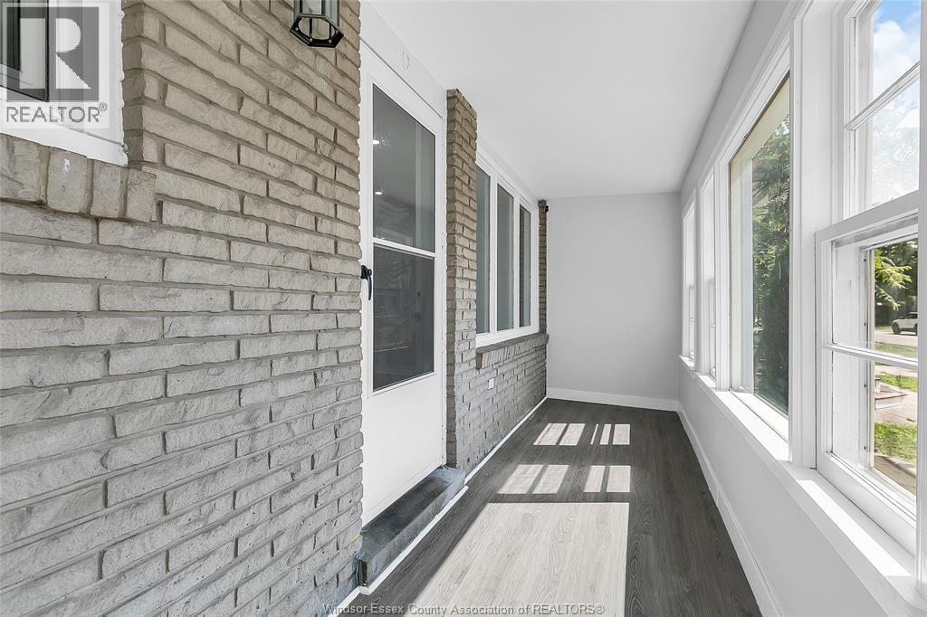 744 Mckay Avenue, Windsor, ON