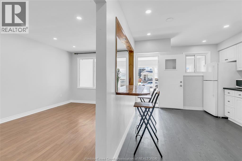 744 Mckay Avenue, Windsor, ON