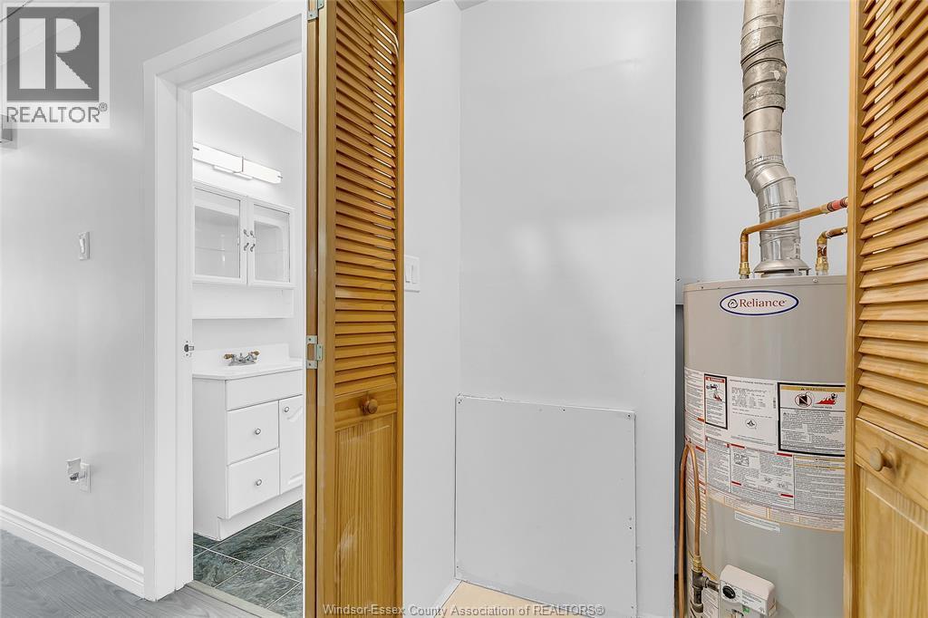 744 Mckay Avenue, Windsor, ON