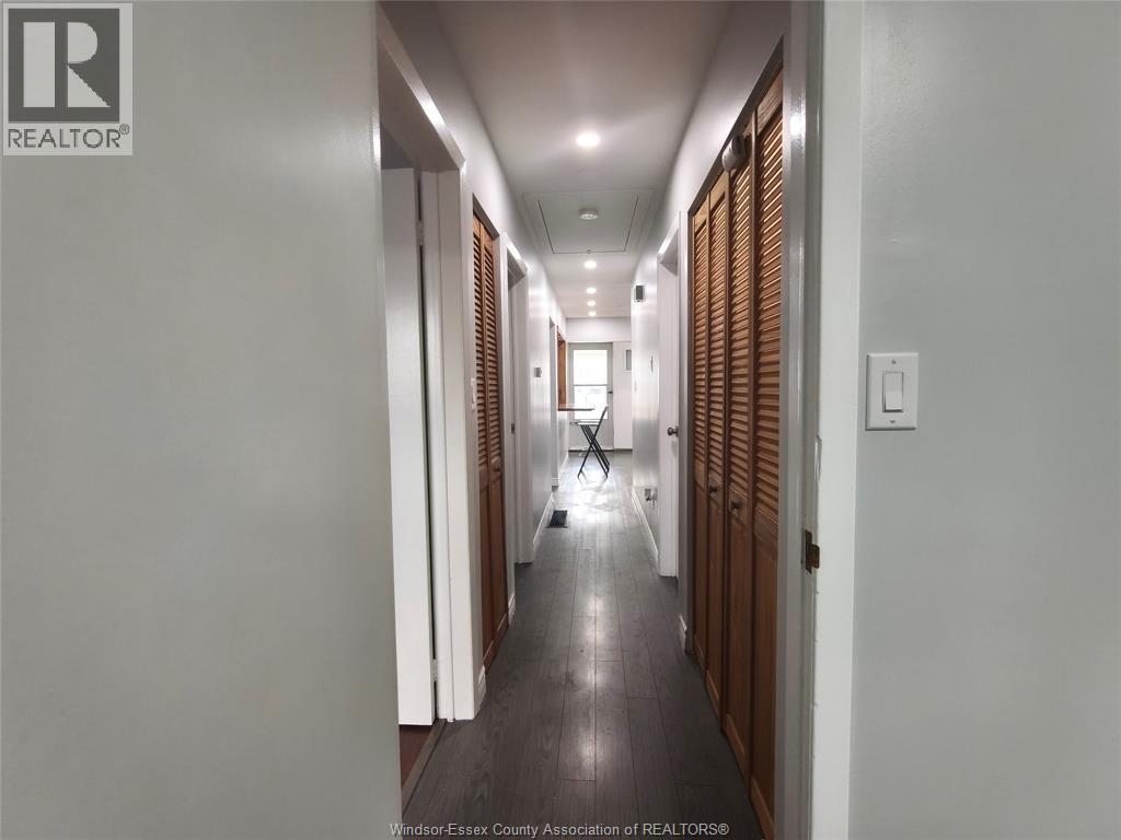 744 Mckay Avenue, Windsor, ON