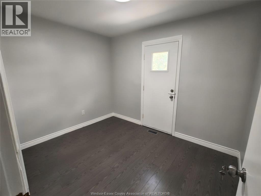 744 Mckay Avenue, Windsor, ON