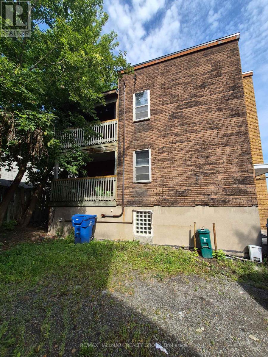 72 Pretoria Avenue, Ottawa, ON