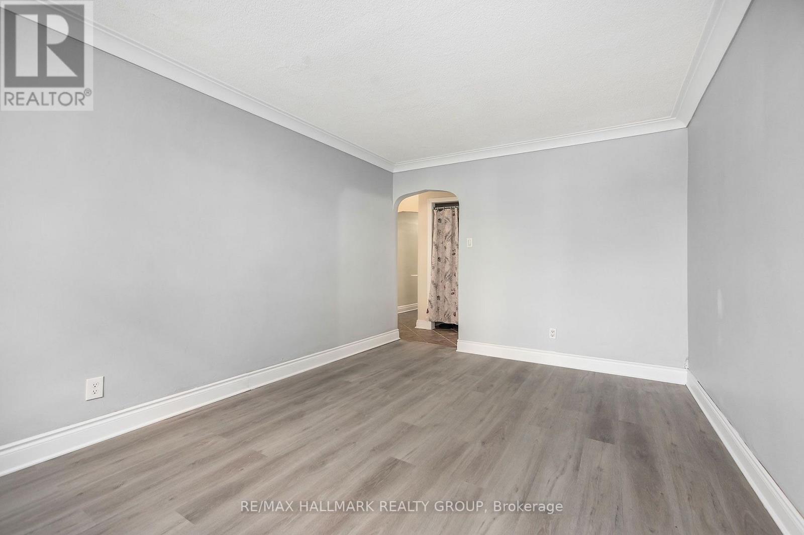72 Pretoria Avenue, Ottawa, ON