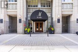 1003 - 438 RICHMOND STREET W Toronto, ON M5V 3S6