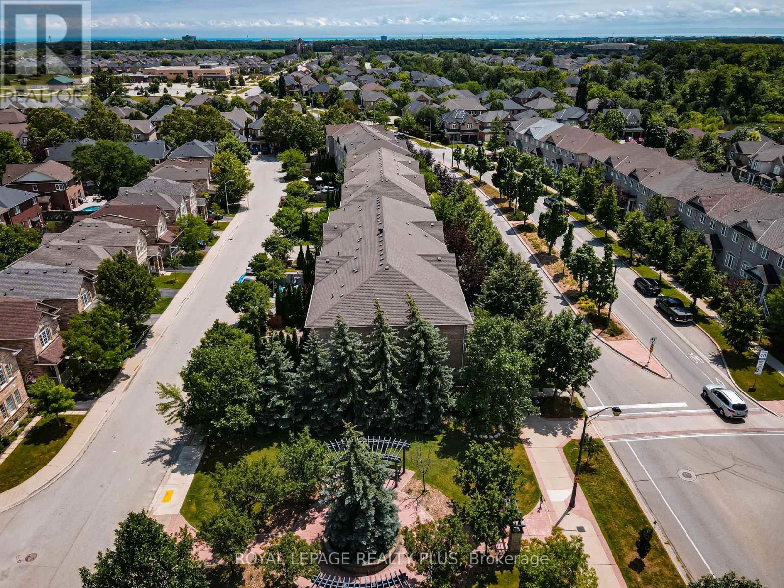 2333 Sutton Drive, Burlington, ON