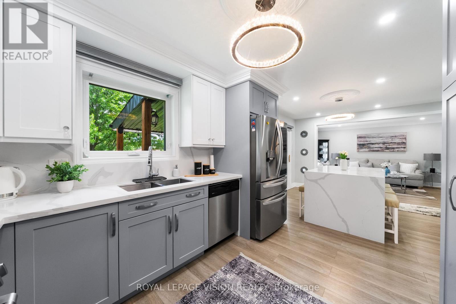 5 Anson Avenue, Toronto, ON