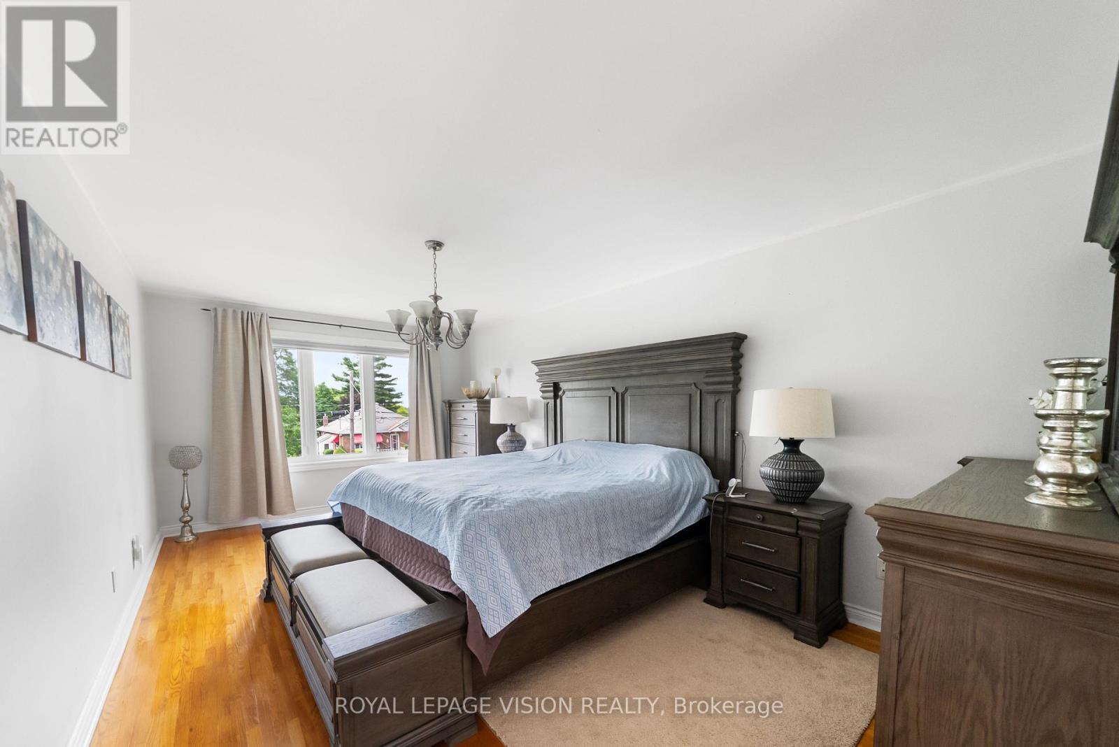 5 Anson Avenue, Toronto, ON