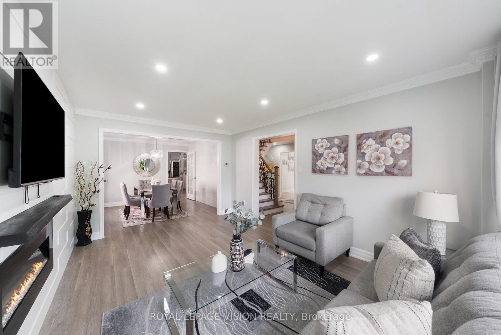 5 Anson Avenue, Toronto, ON