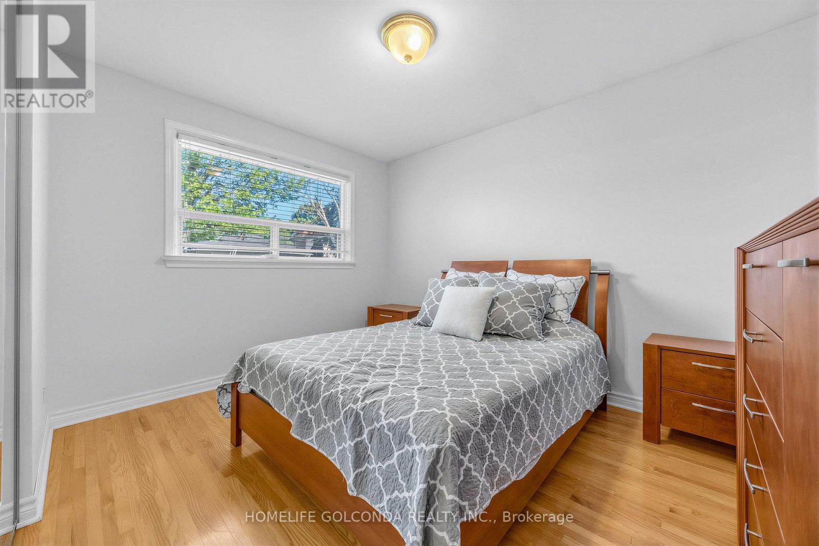 9 Moorecroft Crescent, Toronto, ON