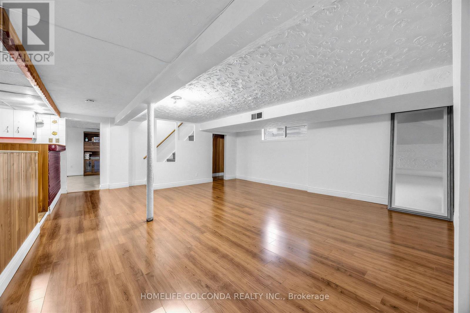 9 Moorecroft Crescent, Toronto, ON