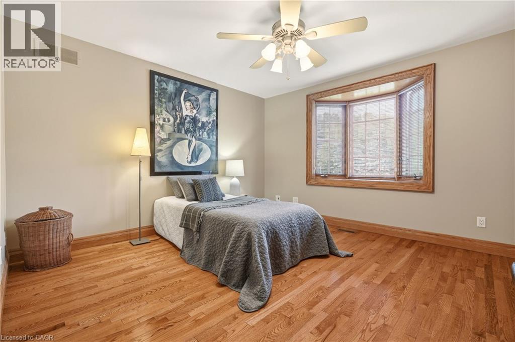 28 Millcreek Court, Ancaster, ON