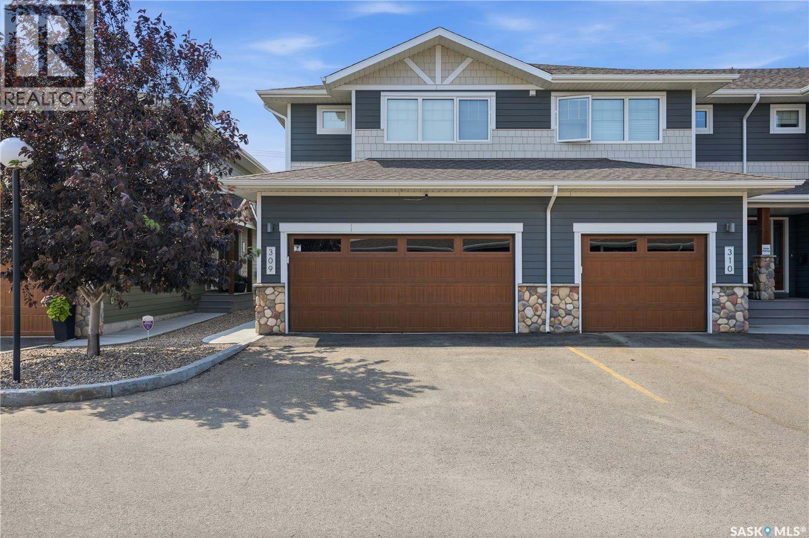 309 4000 Sandhill Crescent, Regina, SK