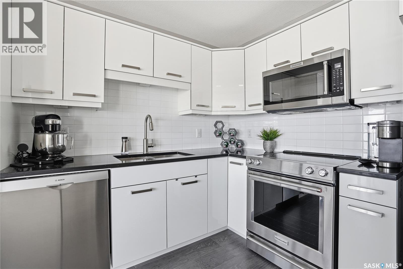 309 4000 Sandhill Crescent, Regina, SK