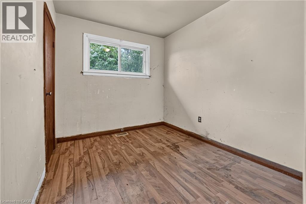 689 Burgess Avenue, Hamilton, ON