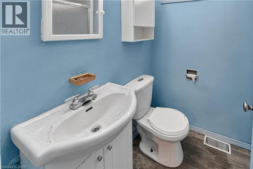 689 Burgess Avenue, Hamilton, ON 