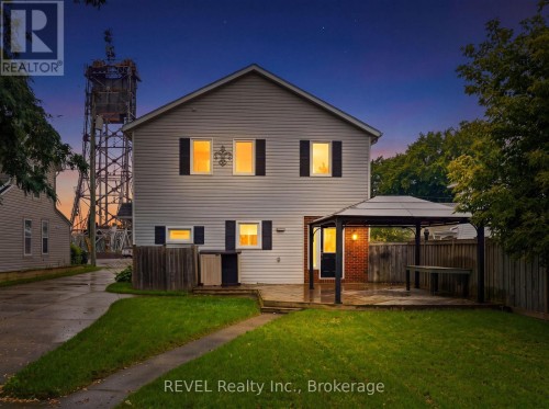 2324 CENTRE STREET  Thorold (Allanburg/Thorold South), ON L0S 1A0