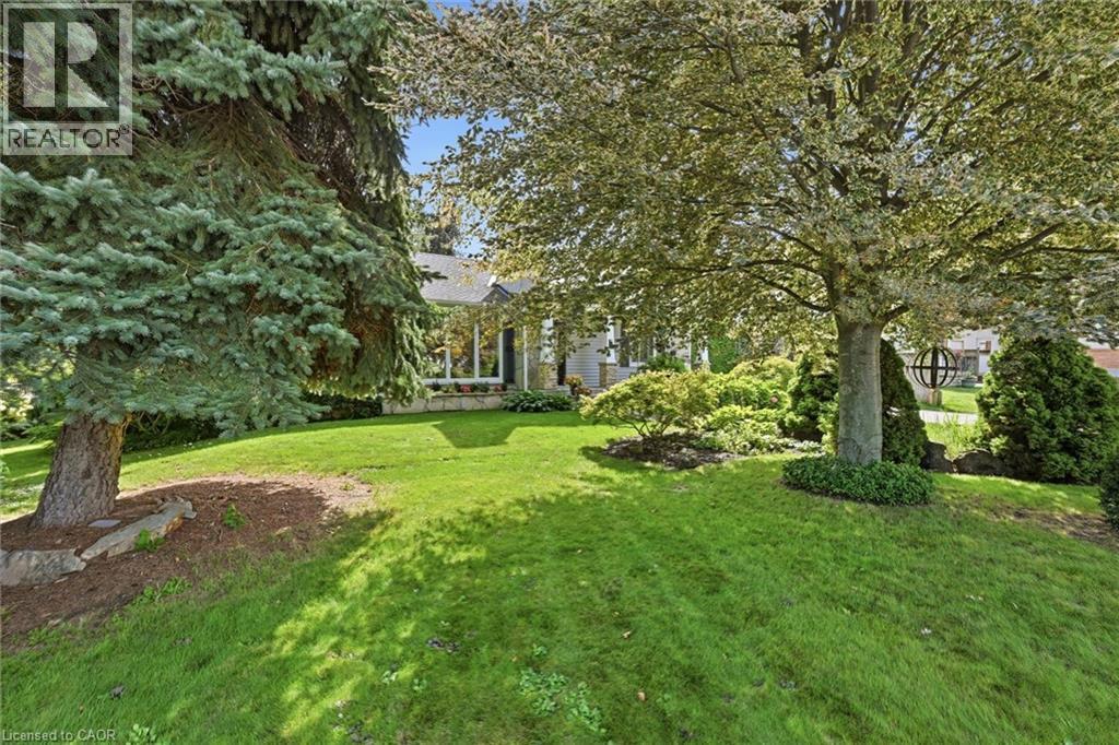 6 Kerman Avenue, Grimsby, ON