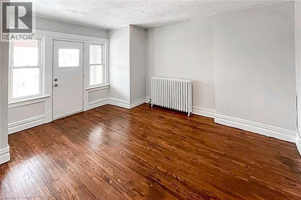 Primary Bedroom - 25 West Avenue S Unit# E, Hamilton, ON