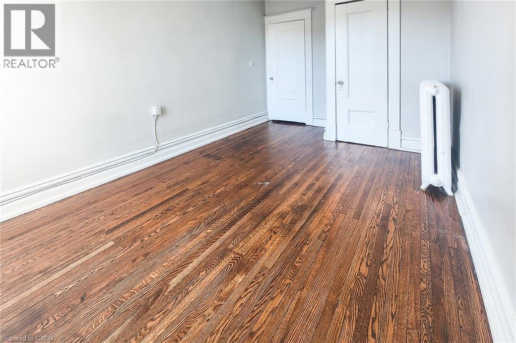 Second Bedroom - 25 West Avenue S Unit# E, Hamilton, ON