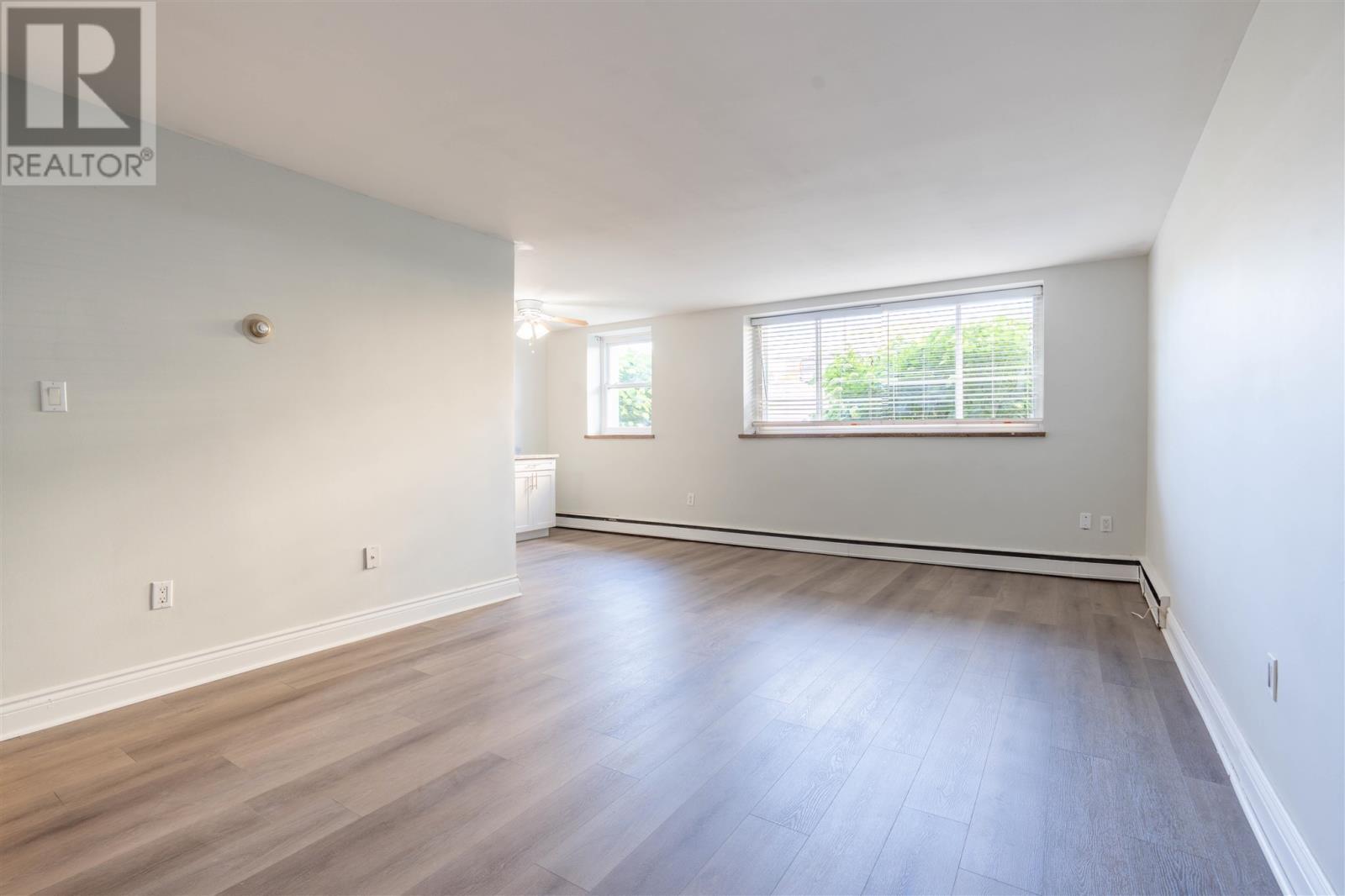 99 Pine St # 101, Sault Ste. Marie, ON