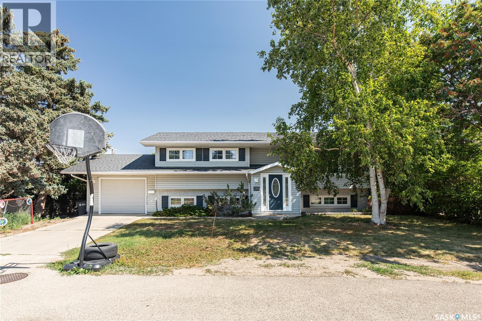 215 Cedar Crescent, Caronport, SK