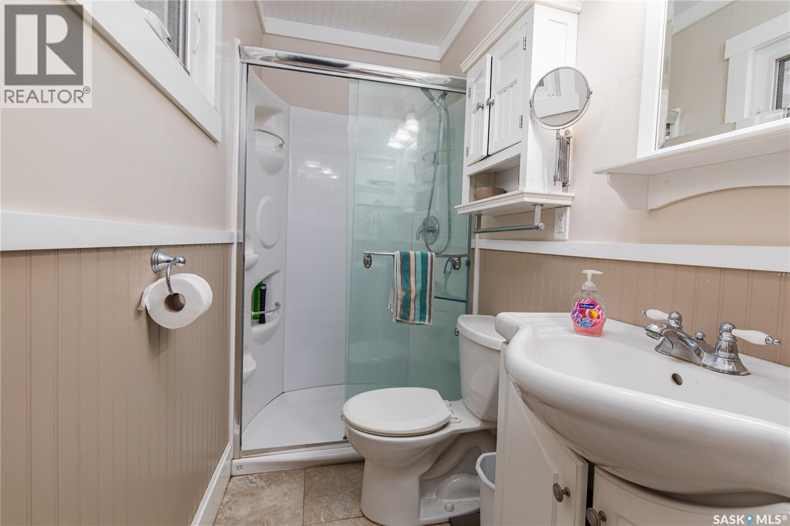215 Cedar Crescent, Caronport, SK