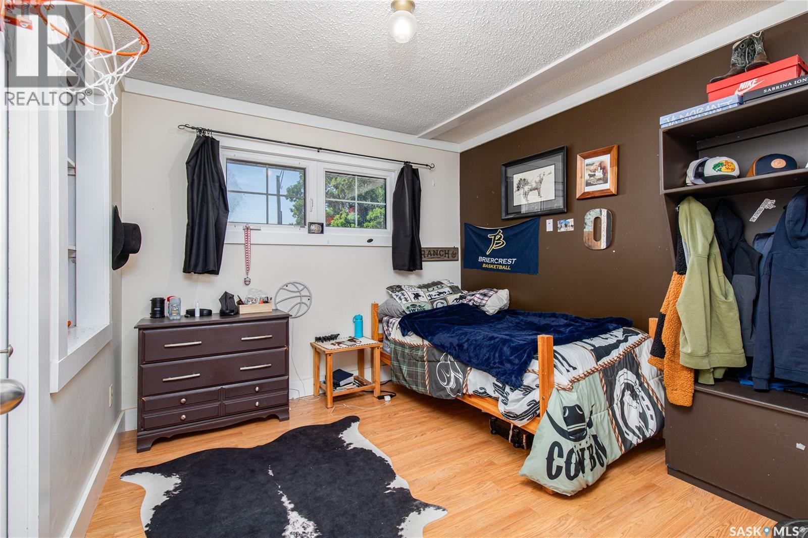 215 Cedar Crescent, Caronport, SK