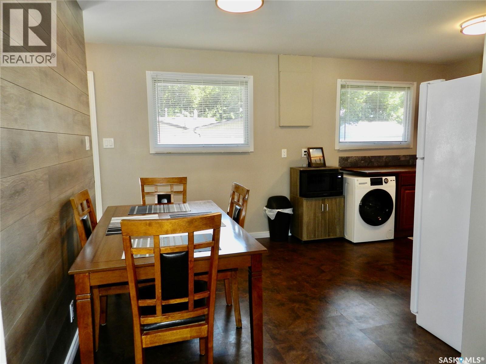 1037 Bogue Avenue, Moose Jaw, SK