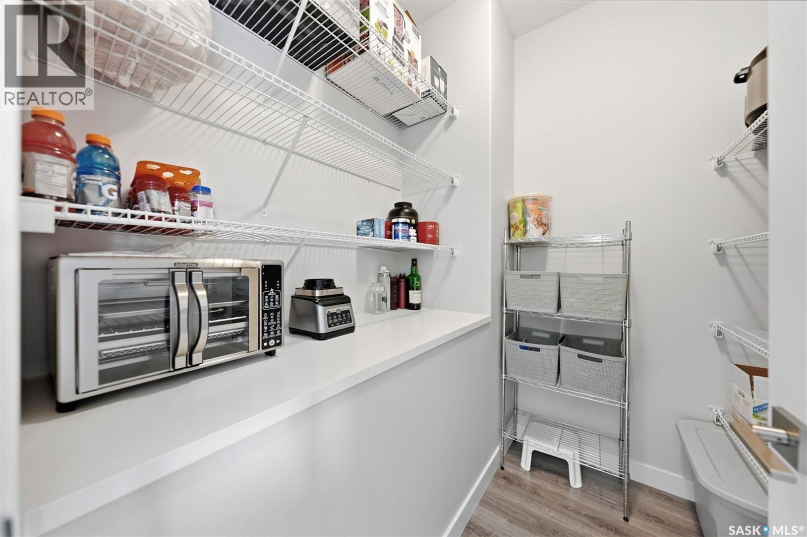 562 Stilling Way, Saskatoon, SK
