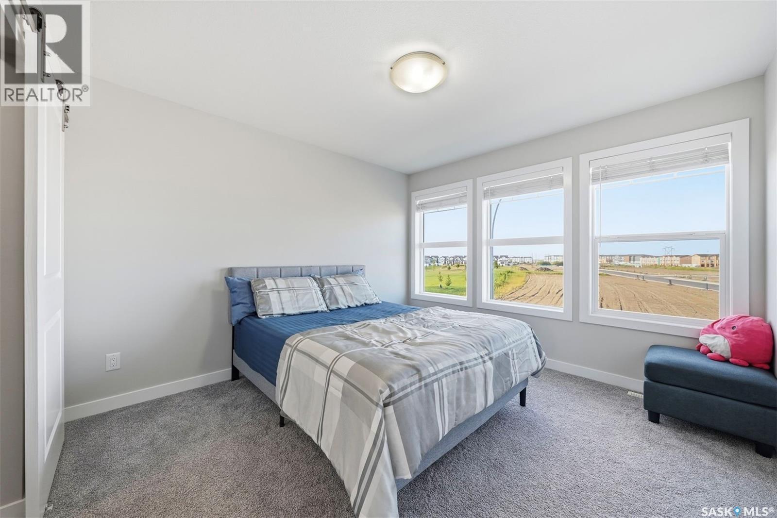 562 Stilling Way, Saskatoon, SK