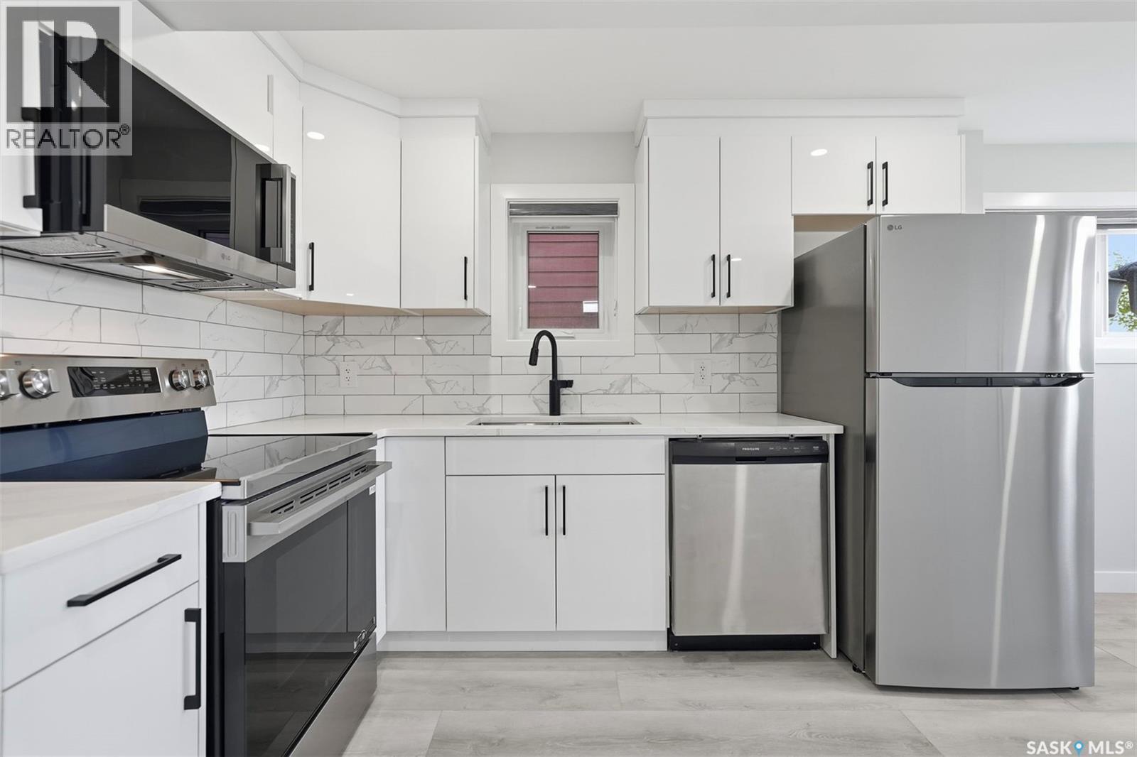 562 Stilling Way, Saskatoon, SK